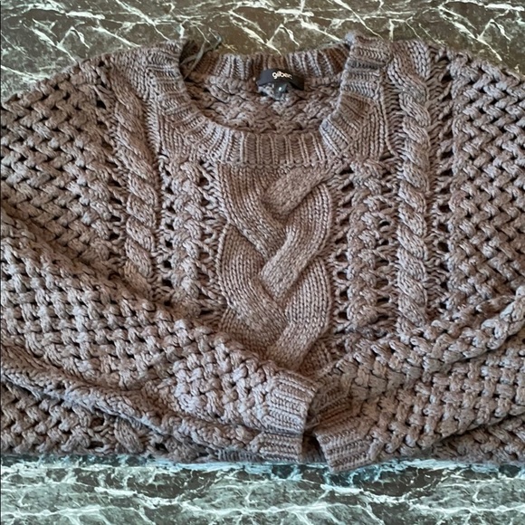 Women’s Knit Sweater - Picture 1 of 4